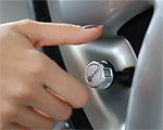Fobo Tire Monitors Tire Pressure in Real-Time