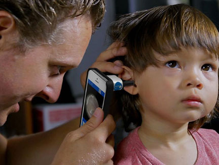 Oto HOME Diagnoses Ear Infections from Home