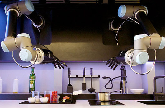 Robotic Chef Cooks Like a Master