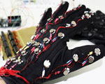 Lorm Glove Helps Deafblind People Communicate
