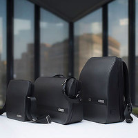 Lumzag Smart Bags Include WiFi and Tracking