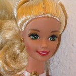 Barbie Doll Seduced by the Benefits of Crowdsourcing