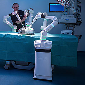 The Robot Surgeon Will See You Now