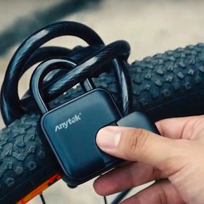 Anylock Fingerprint Padlock Opens with a Touch