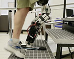Bionic Limb Wearer Climbs 103 Floors of Stairs
