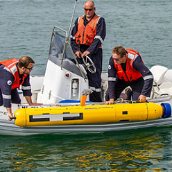 Bluefin-9 UUV is Portable and Powerful