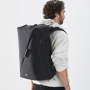 Expandable, Theft-Proof RiutBag X35