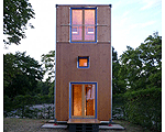 HomeBox Puts a Twist on Shipping Container Housing