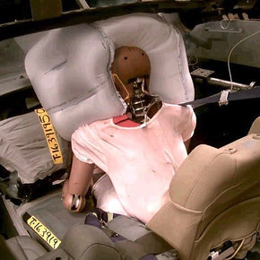 Honda Catcher's Mitt Airbag Cradles the Head