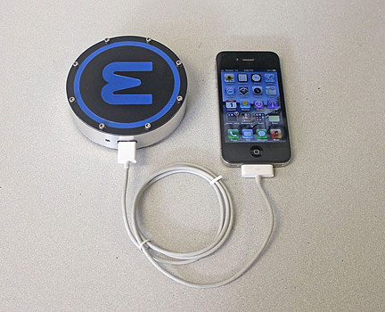 onE Puck is a Gadget Charging Coaster