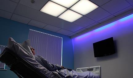 Philips HealWell System Mimics the Natural Light Cycle