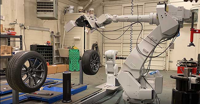 RoboTire Makes Swift Work of Tire Changing