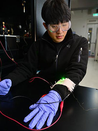 Twisted Electrodes Lead to Washable Electronics