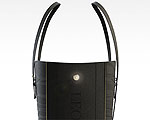 Leoht Tote Features In-Bag Charging