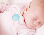 MonBaby Clips to Clothes to Monitor Baby's Breathing and Position
