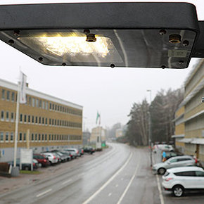 Streetlamp Nanosensor Measures Air Pollution