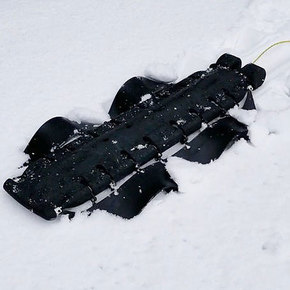 Velox Robot Undulates on Ice